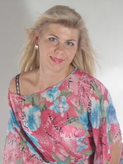 Rencontre Femme Russe - Lilia 53 ans - UE1463 - Photo 4