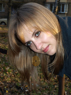 Rencontre Femme Russe - Ludmila 38 ans - UE457 - Photo 2